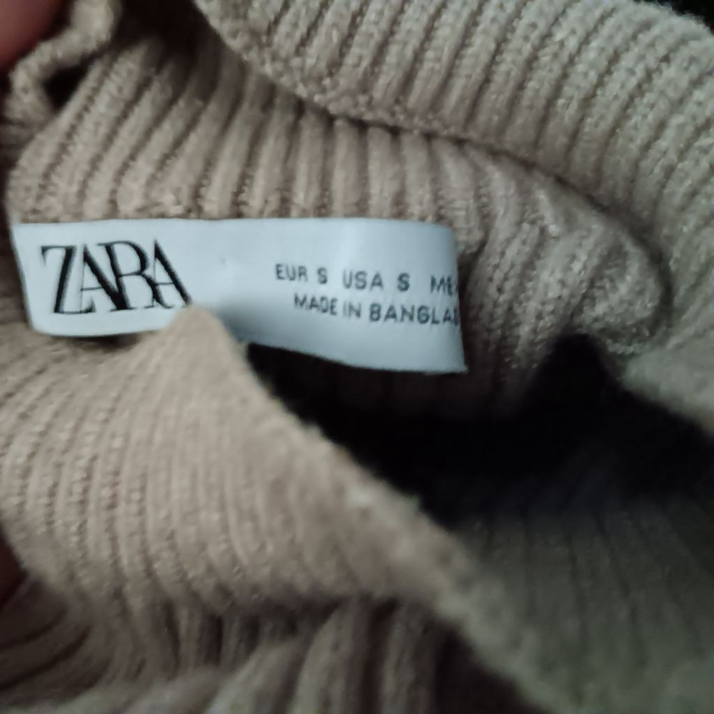 ZARA Ribbed Oversized Crop Length Cuffed Sleeved Mock Neck Sweater in Taupe - Picture 11 of 11